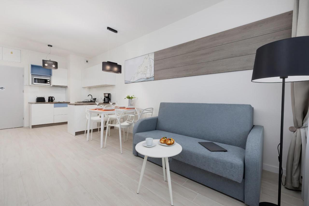 Apartamenty Aquamarina Onyx By Noclegi Renters مينززدرويه المظهر الخارجي الصورة